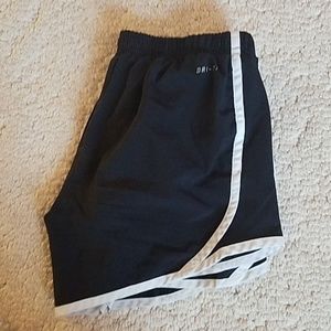 Black and white nike shorts, XL in kids (girls)